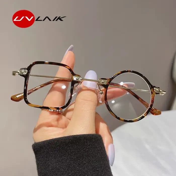 Vintage asymétrique Galsses cadre femmes hommes carré rond lunettes de soleil TR90 myopie optique
