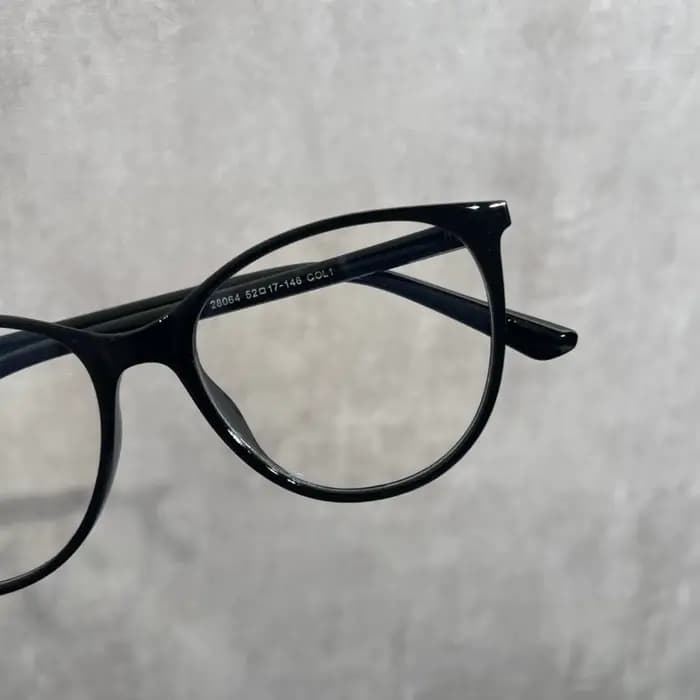 Lunettes unies à la mode pour femmes