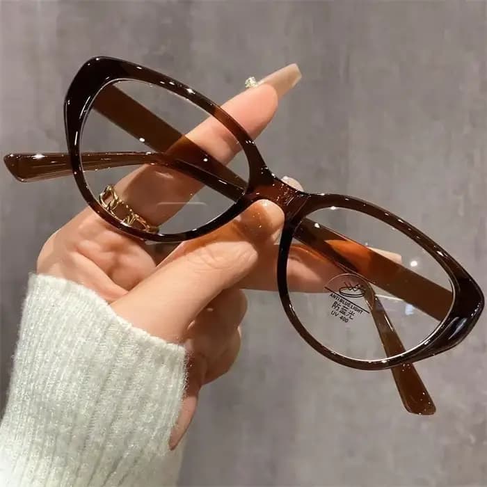 Lunettes œil de chat à la mode, nouvelle tendance, haute définition, pour myopie, Anti-lumière bleue