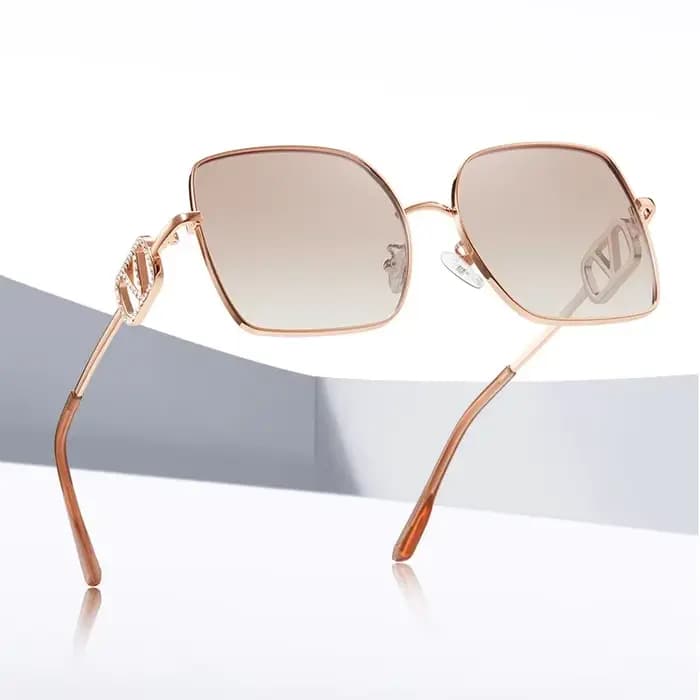 2026 nouvelles lunettes De soleil Protection UV lunettes De soleil polarisées haute couture pare-sol