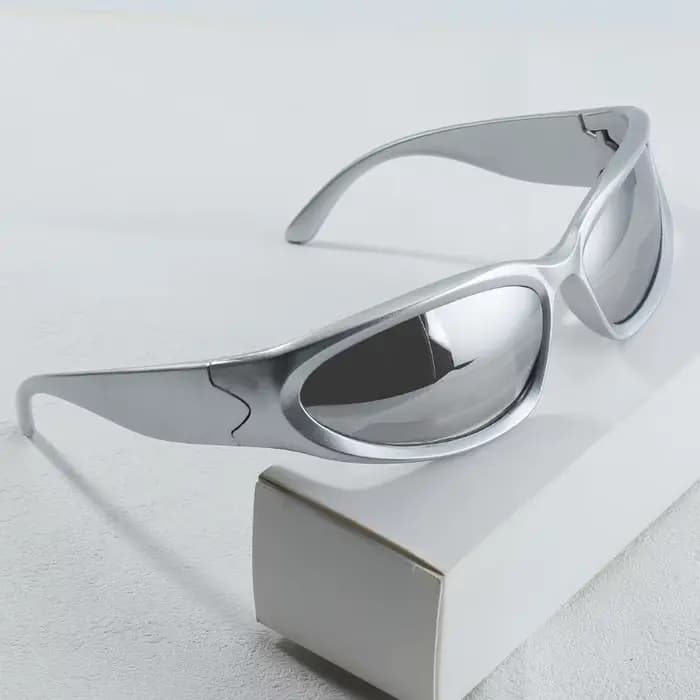 Lunettes argentées à monture irrégulière de style Y2K, parfaites pour les concerts, les fêtes et les