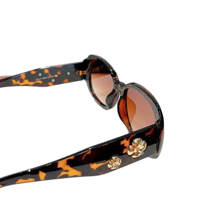 Nouvelles Lunettes de Soleil Ovales Vintage Camélia pour Femme UV400, Élégantes, Petites, Amincissan