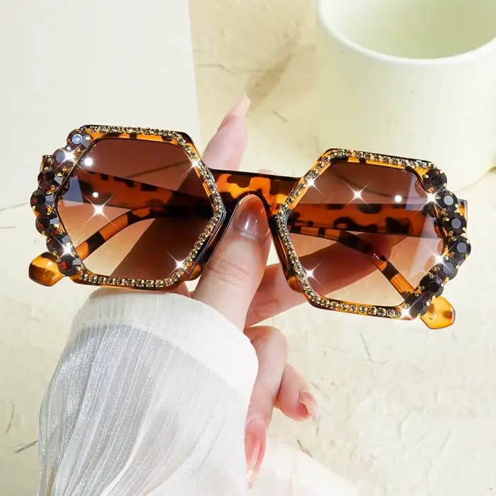 Lunettes de soleil en strass pour femmes, Vintage, jolies lunettes rétro surdimensionnées, décoratio