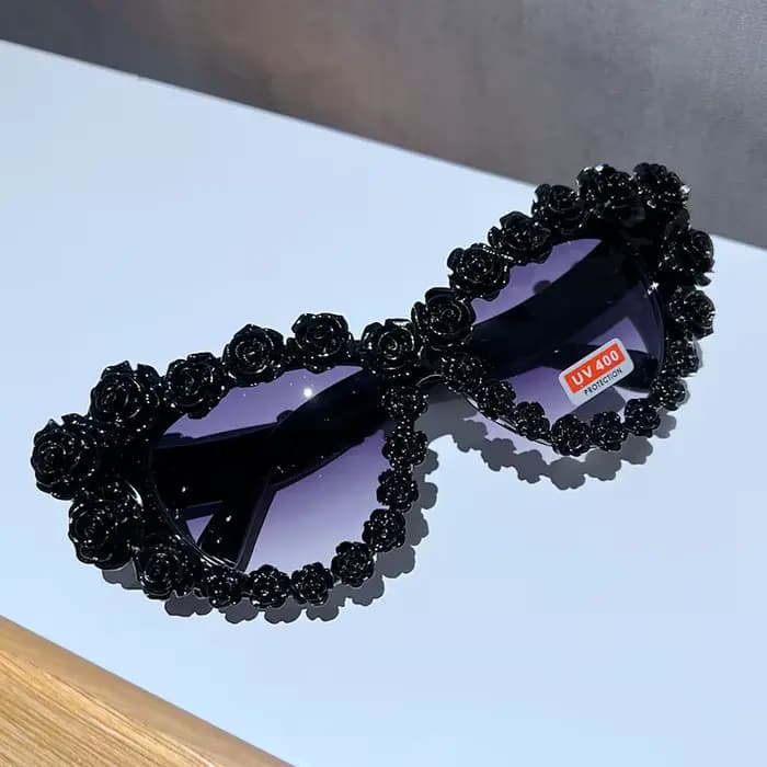 Lunettes de soleil yeux de chat baroques pour femmes