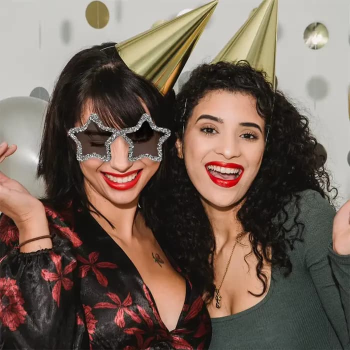 Lunettes de soleil sans bords en strass pour femmes