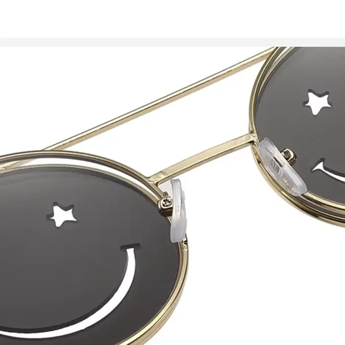 Lunettes de soleil rabattables à visage souriant pour femmes