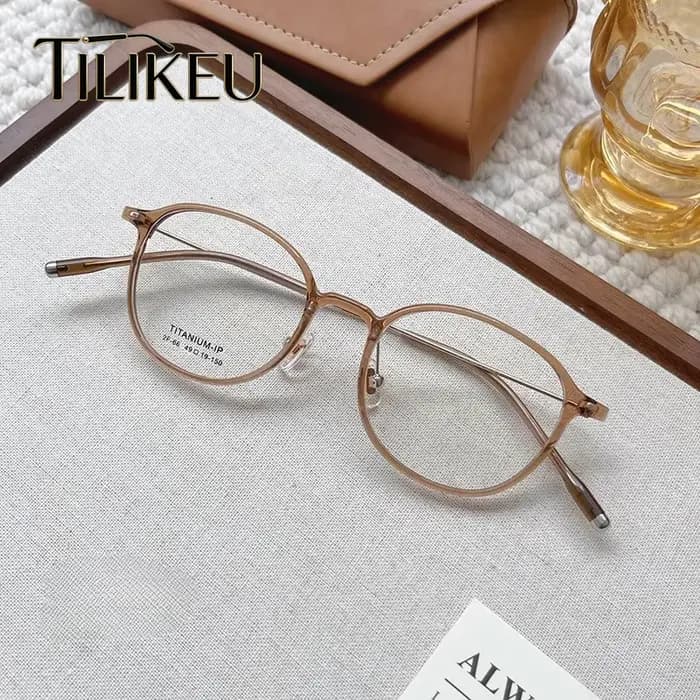 Nouvelle monture de lunettes ultra-légère en titane pour femmes