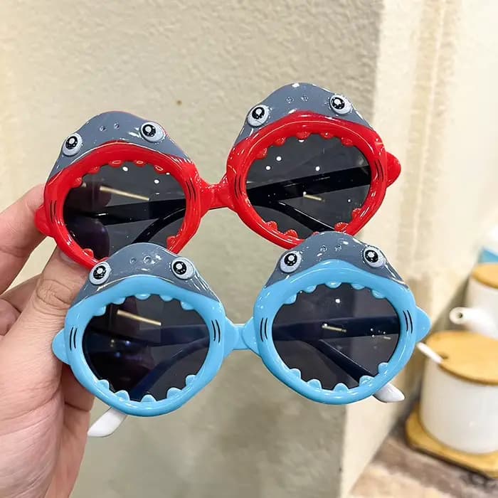 Lunettes de protection solaire pour enfants, matériau de lentille à la mode, lunettes photo en PC, lunettes en forme de requin, confortables à porter