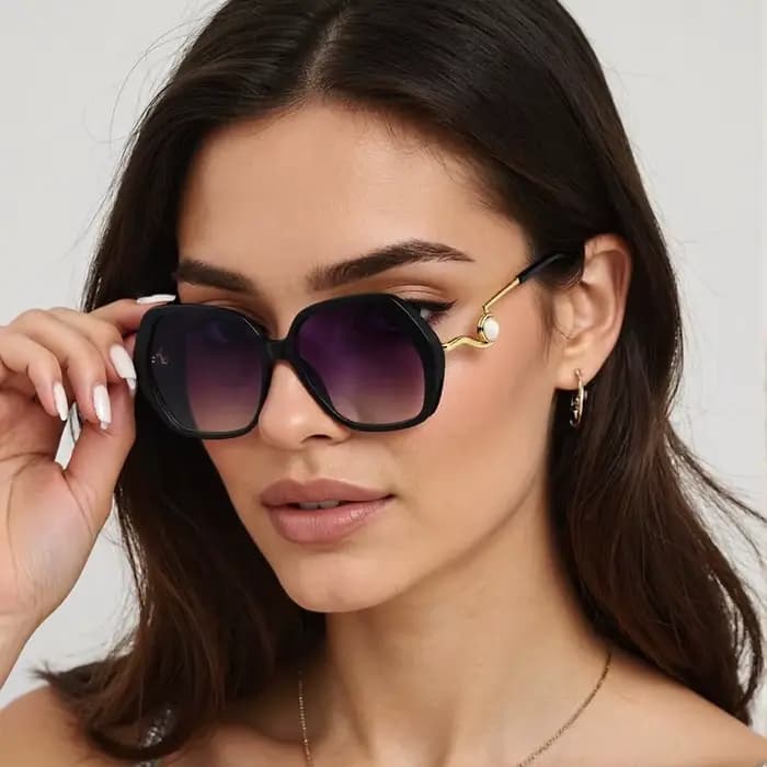 Lunettes de soleil polygonales à bords larges pour femmes