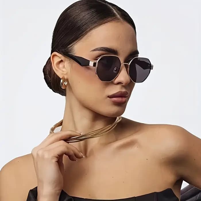Lunettes de soleil hexagonales punk pour femmes avec chaîne