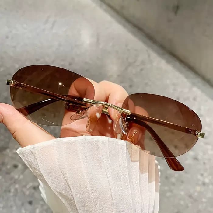 Nouvelle marque de luxe Designer petite monture lunettes de soleil œil de chat femmes Vintage mode