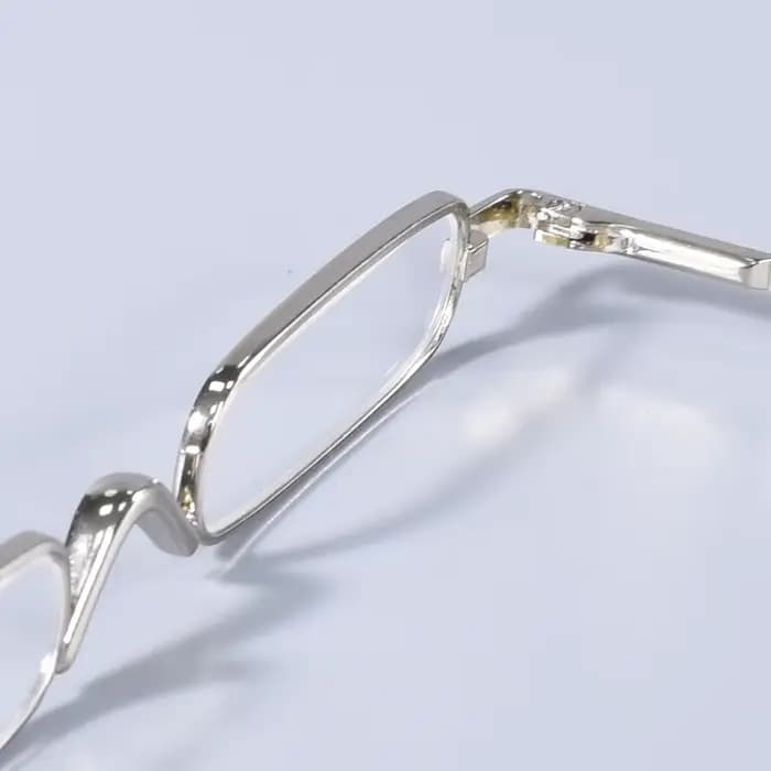 Lunettes de lecture élégantes à monture argentée