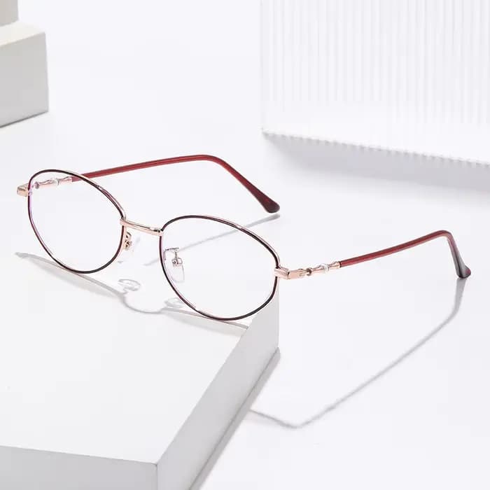 Lunettes de presbytie ovales avec monture en métal