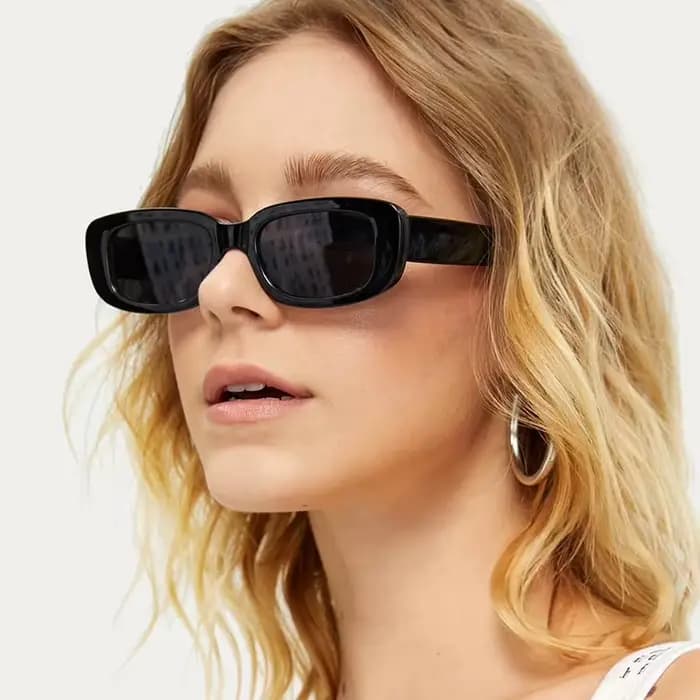 Nouveau petit cadre blanc ovale lunettes de soleil tendance