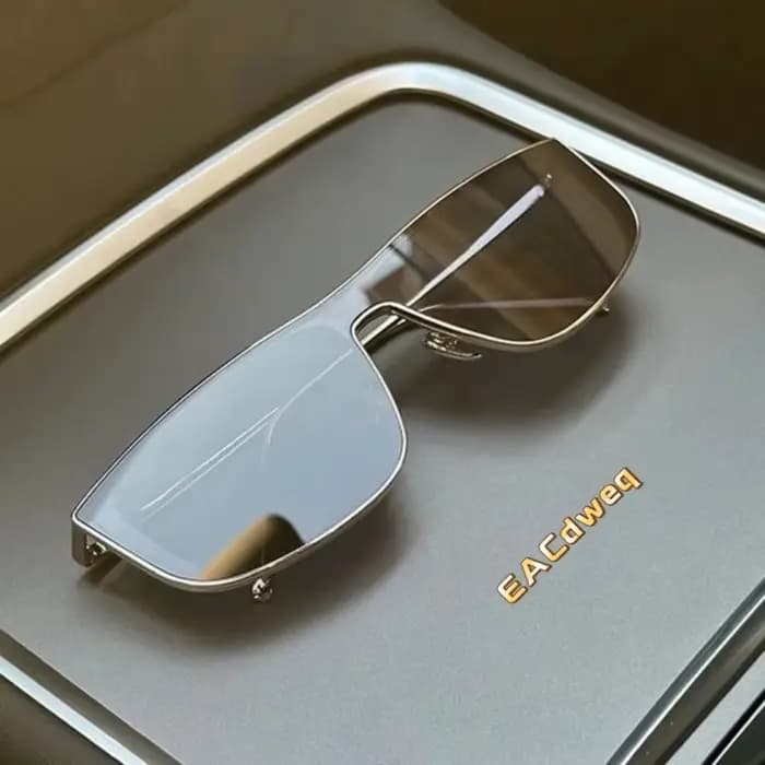 Lunettes de soleil tendance pour femmes