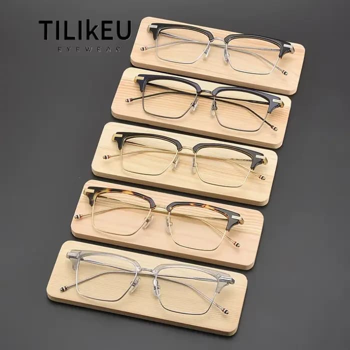 Montures de lunettes en titane pur de la marque New York