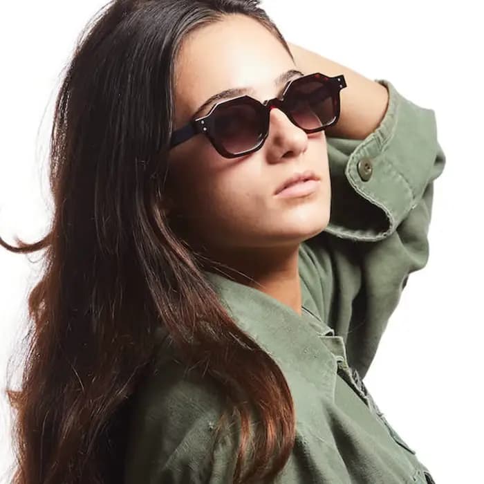 Vintage polygone carré femmes lunettes de soleil mode hexagone clair océan lentille nuances UV400 hommes Rivets