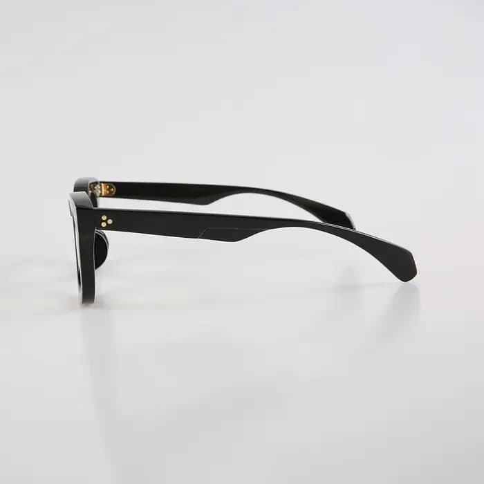 Lunettes de soleil en corne de buffle