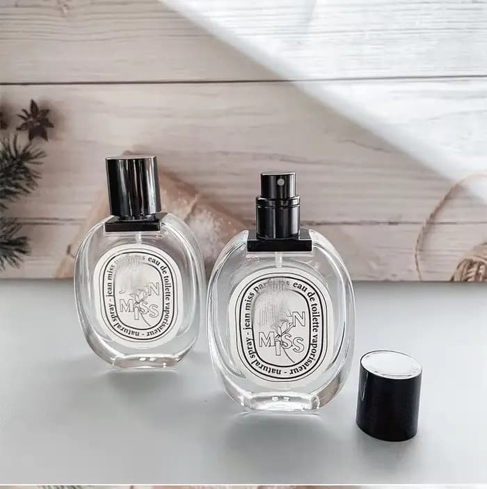 Bouteille distributrice de parfum 30ml, bouteille en verre de qualité supérieure, vaporisateur de grande capacité, bouteilles vides de remplacement à pression Portable haut de gamme