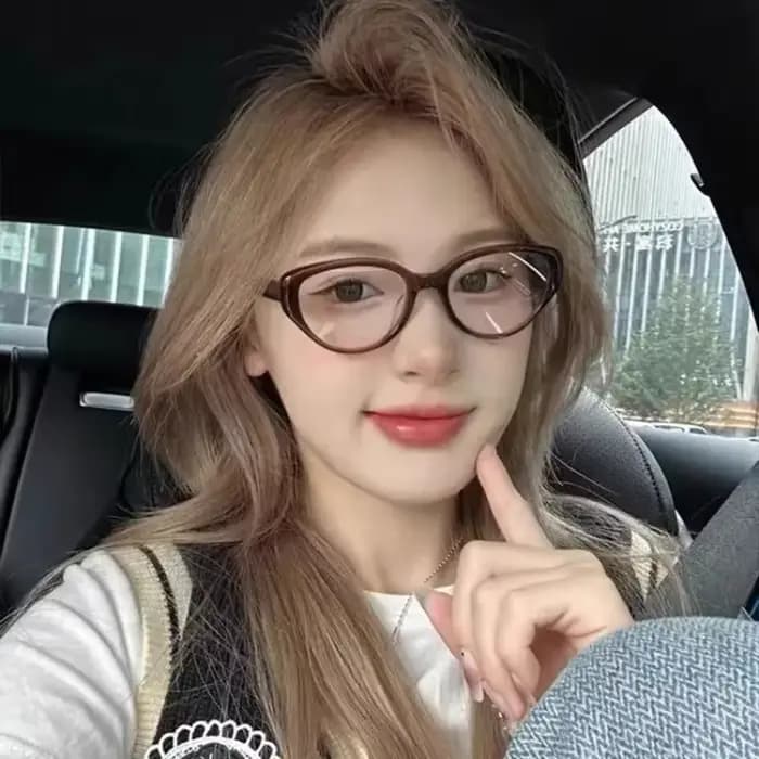 Lunettes œil de chat à la mode