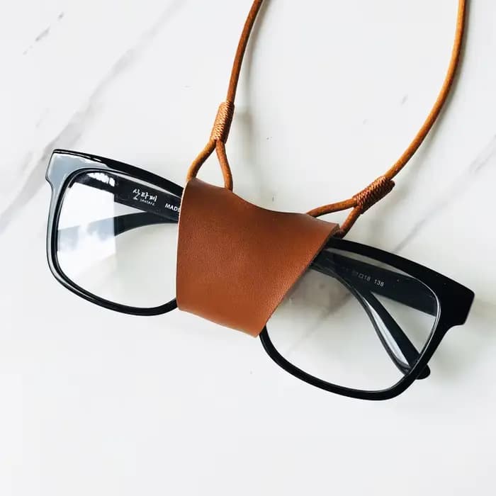 Porte-sangle de lunettes de soleil à la mode