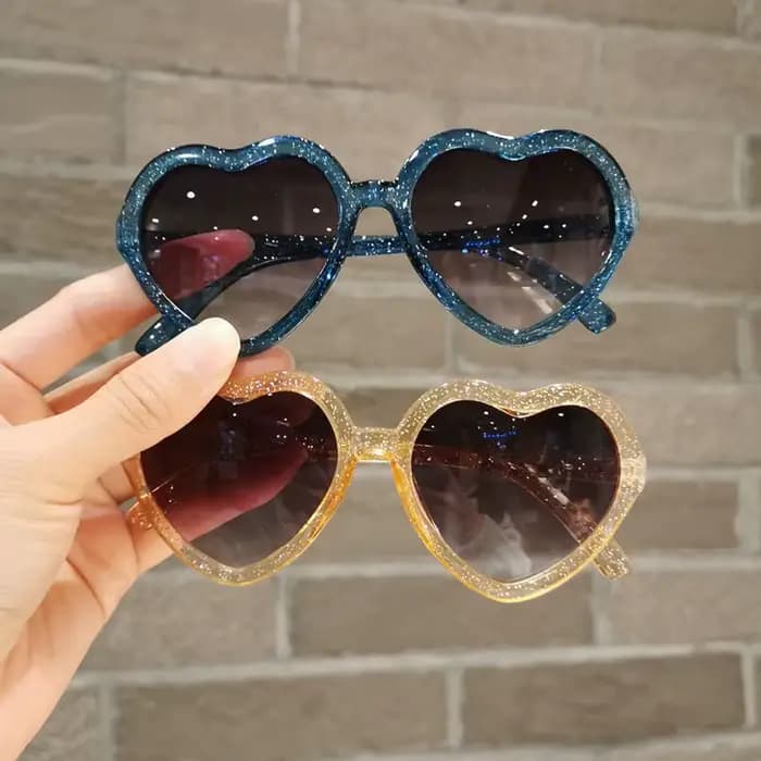 Nouvelles lunettes de soleil fantaisie en forme de cœur avec cristaux scintillants pour filles