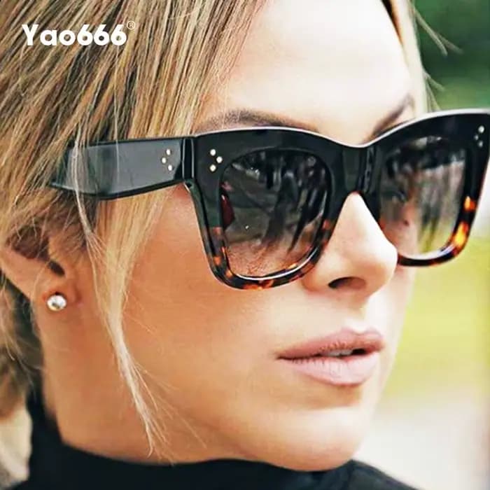 Lunettes de soleil carrées pour femmes
