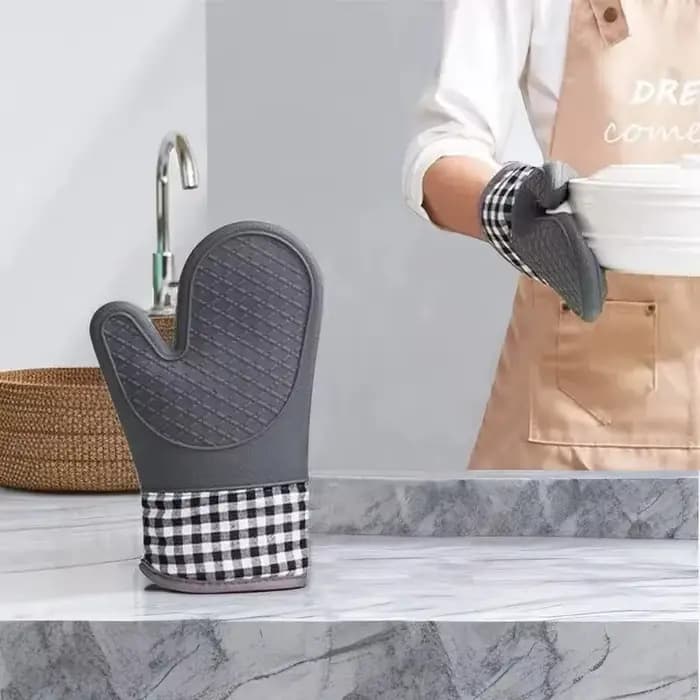 Gant isolé en Silicone, dispositif Anti-brûlure de cuisine antidérapant, allongé, épaissi, résistant aux hautes températures