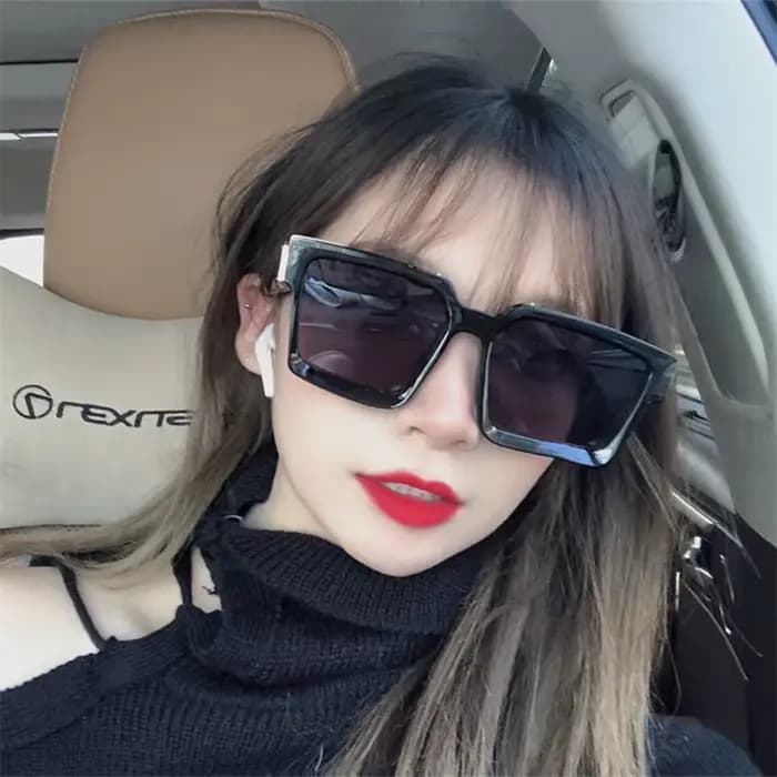 Lunettes de soleil carrées pour femmes