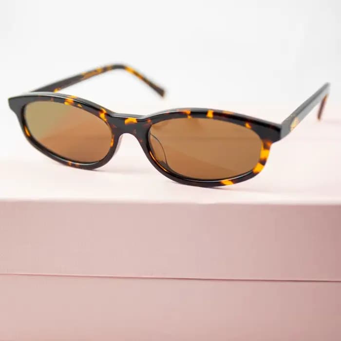 Nouvelles lunettes de soleil pour femmes en fibre d'acétate