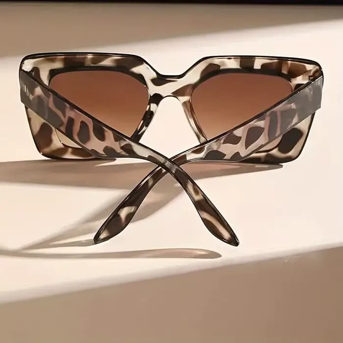 Lunettes léopard rétro surdimensionnées pour femmes