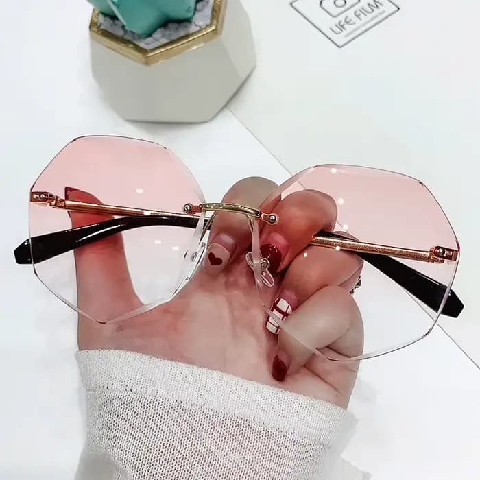 Lunettes de soleil octogonales sans bords pour femmes