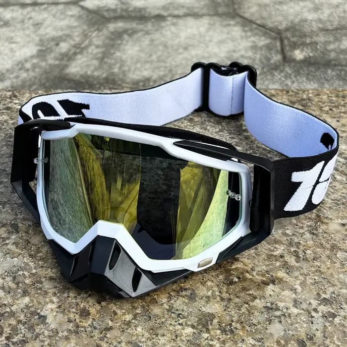 100 lunettes tout-terrain