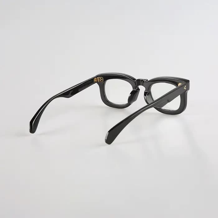 Lunettes de soleil en corne de buffle