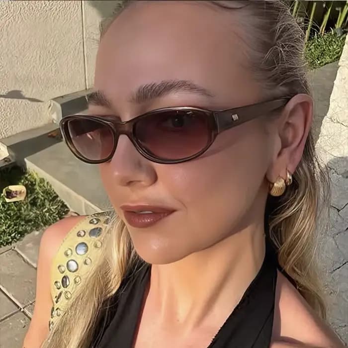 Lunettes de soleil carrées tendance