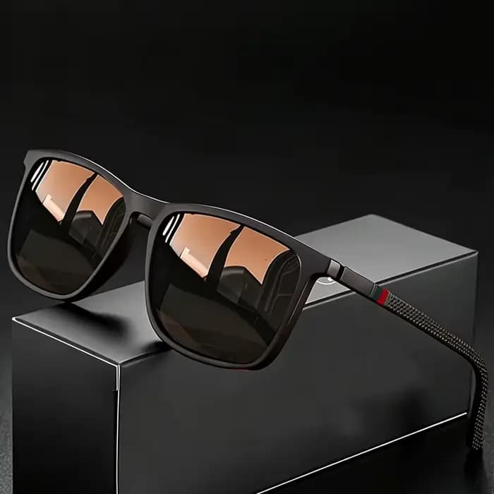 Lunettes carrées vintage et tendance