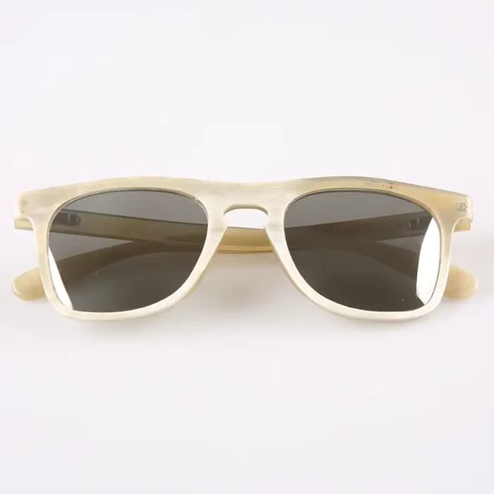 Lunettes de soleil en corne naturelle véritable