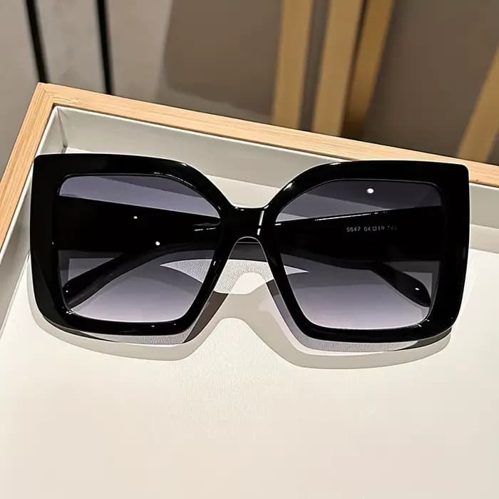 Lunettes carrées surdimensionnées à la mode