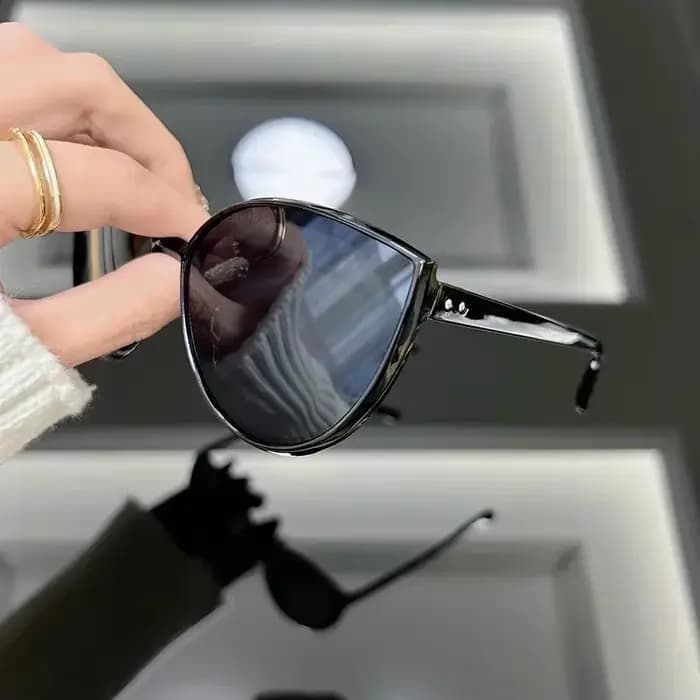 Lunettes de soleil rondes tendance pour femmes et hommes