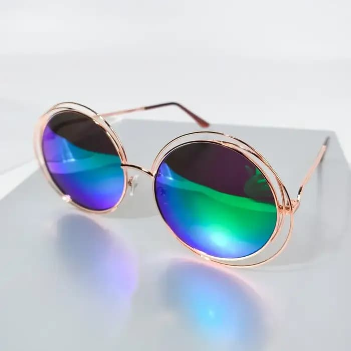 Lunettes rondes surdimensionnées en métal pour femmes