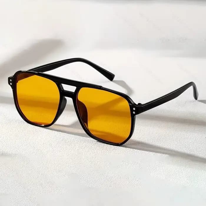 Lunettes de soleil rétro à double pont avec verres ambrés – Monture noire