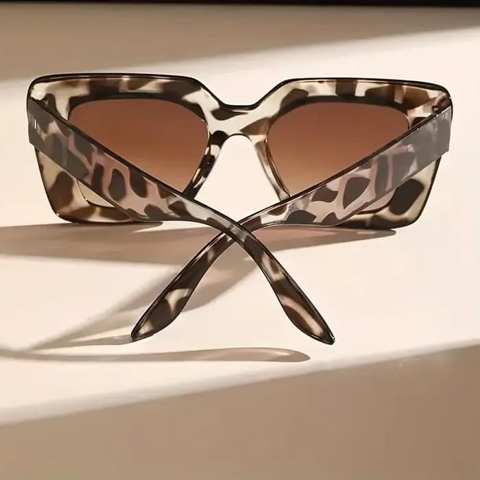 Lunettes carrées uniques à la mode pour femmes