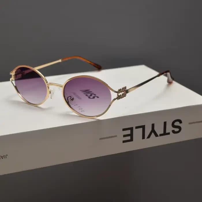 Nouvelle marque de mode lunettes de soleil ovales pour femmes rétro petit cadre femme homme métal