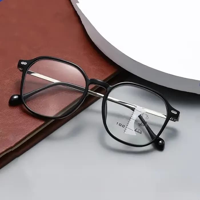 Lunettes de presbytie à grande monture pour un usage proche et lointain