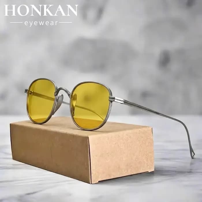 Lunettes de soleil carrées en métal élégantes pour hommes et femmes