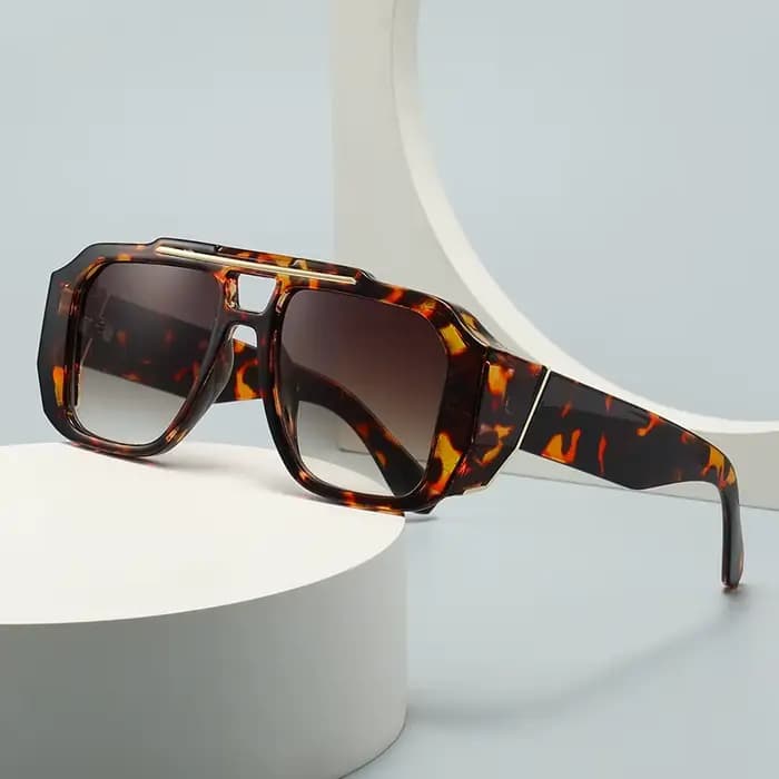 Lunettes de soleil décoratives de style aviateur rétro modernes pour hommes