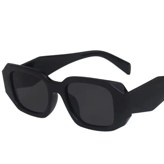 Lunettes de soleil classiques carrées blanches pour femmes