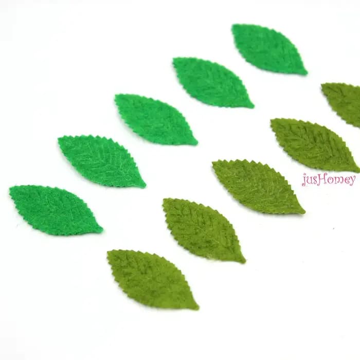Feuilles vertes en feutre de laine pour bricolage, appliques en forme de cuir chevelu, fournitures de couture, accessoires d'artisanat, Noël, 30mm * 15mm, 100 pièces