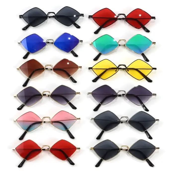 Hipster polygone femmes lunettes de soleil irrégulière Vintage petit cadre losange dames