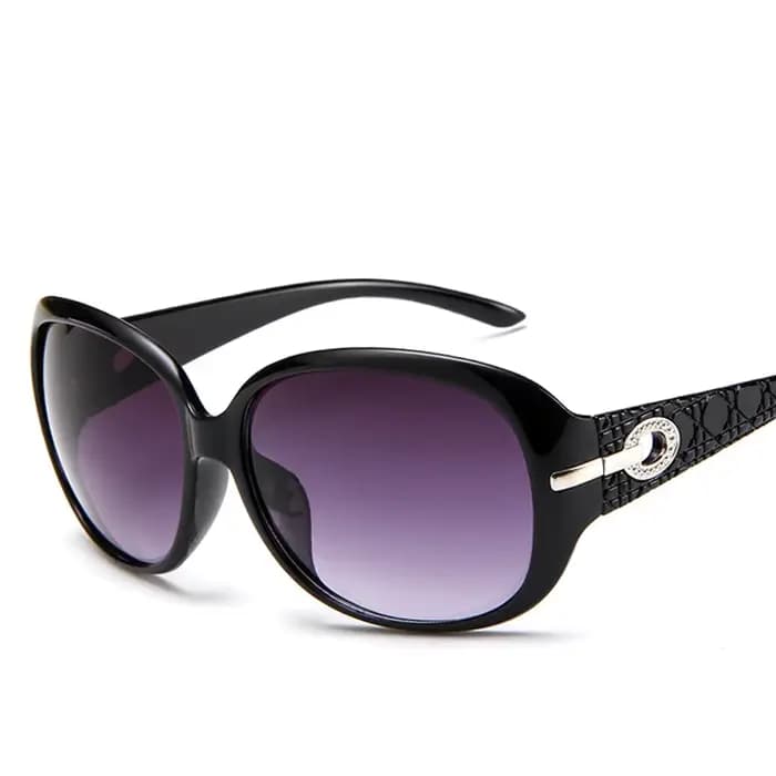 Femmes lunettes de soleil élégantes